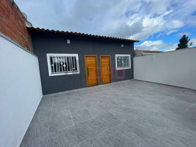 #1825 - Casa para Venda em Sorocaba - SP - 1