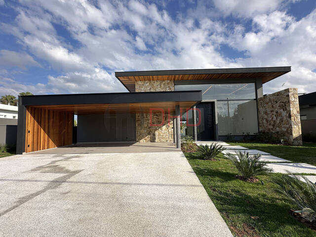#4108 - Casa em condomínio para Venda em Porto Feliz - SP - 2