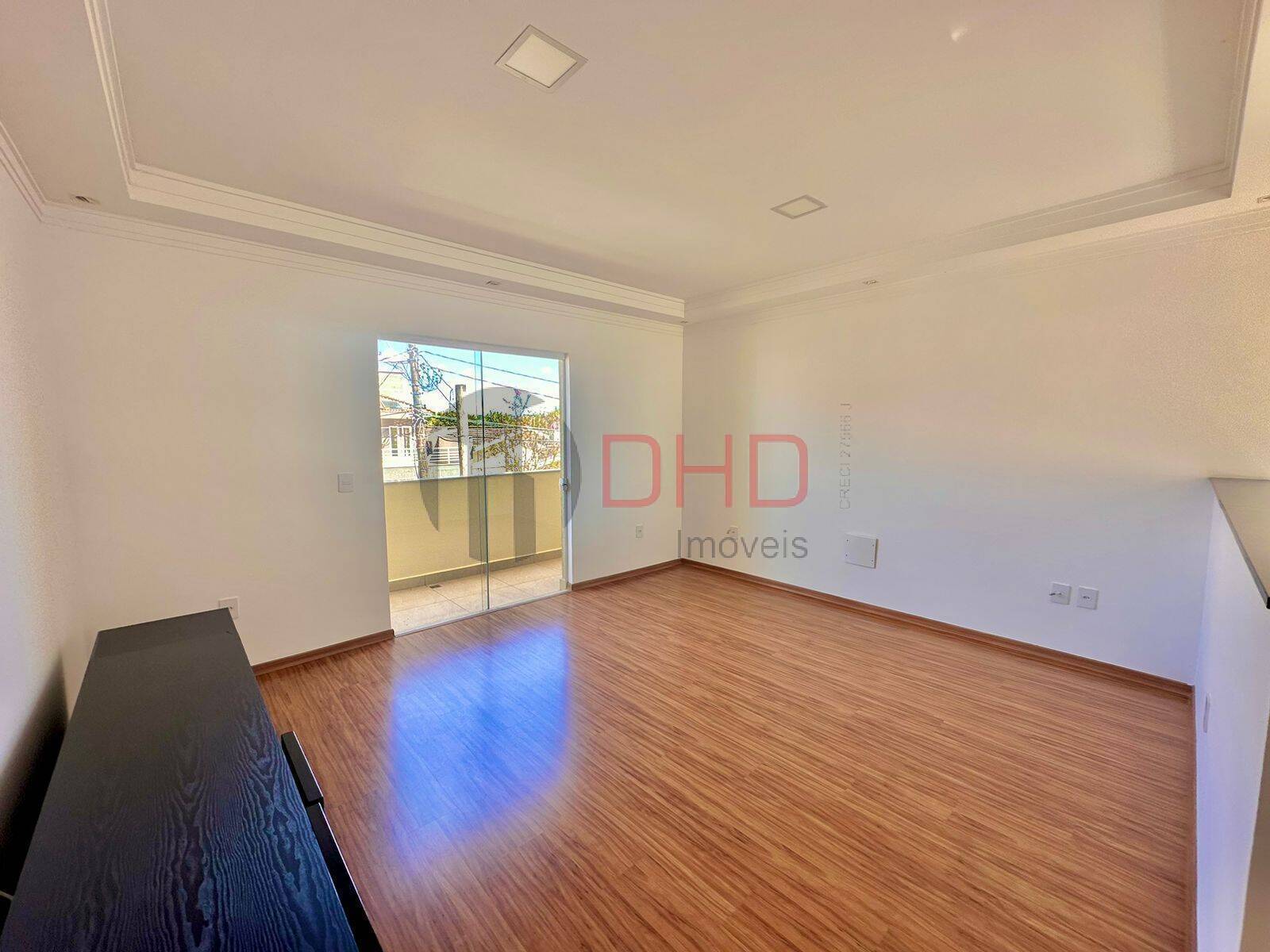 Casa de Condomínio à venda com 3 quartos, 242m² - Foto 8