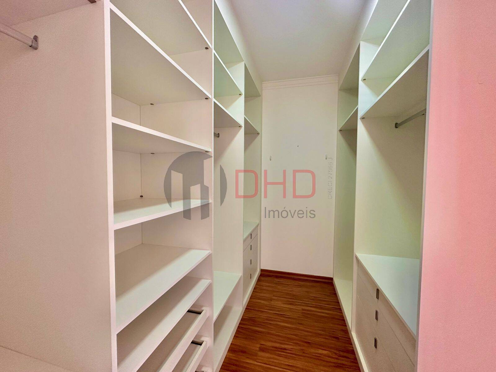 Casa de Condomínio à venda com 3 quartos, 242m² - Foto 11