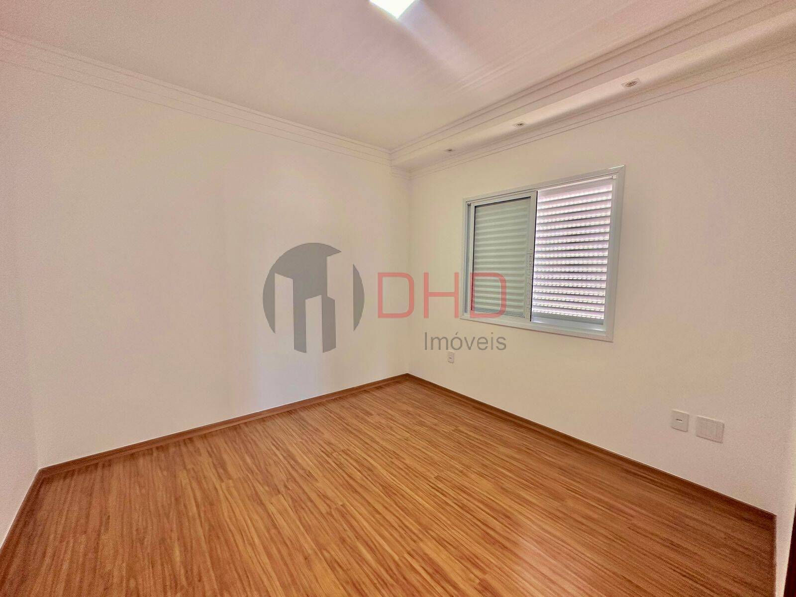 Casa de Condomínio à venda com 3 quartos, 242m² - Foto 13