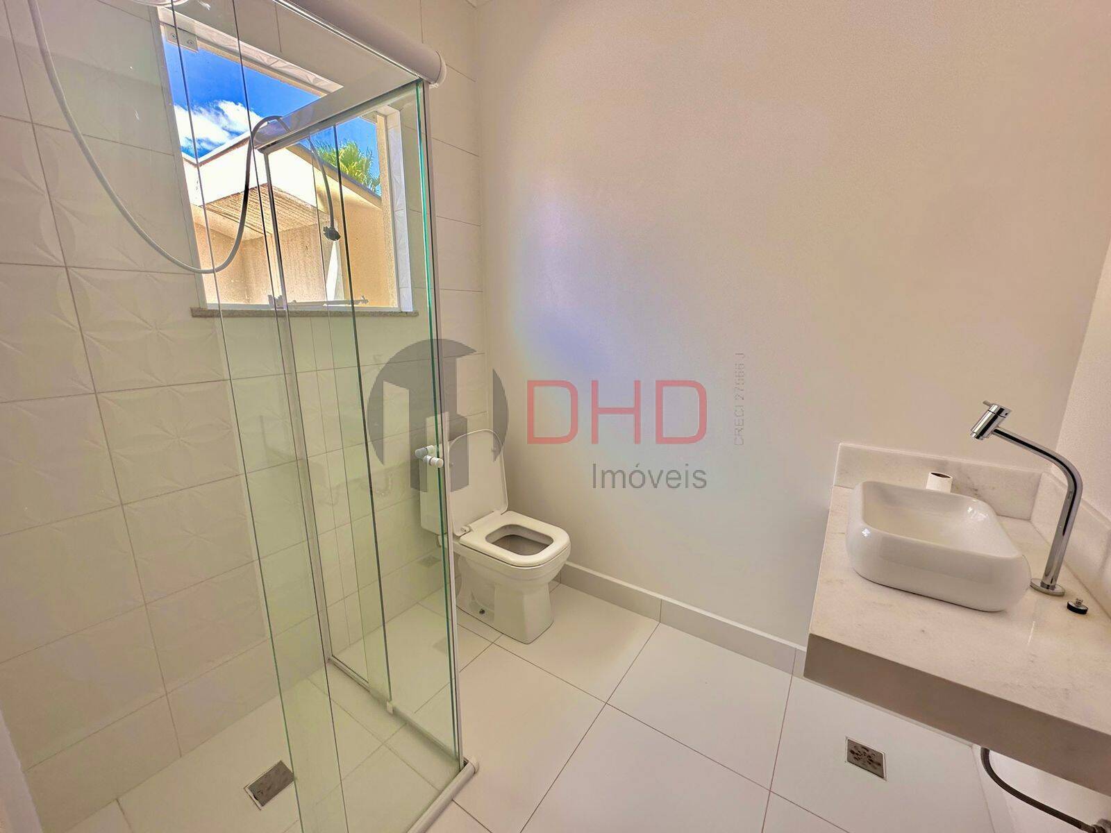 Casa de Condomínio à venda com 3 quartos, 242m² - Foto 14