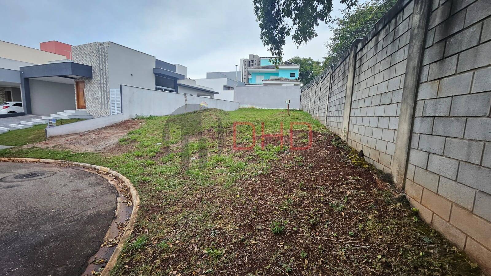 Terreno, 263 m² - Foto 1