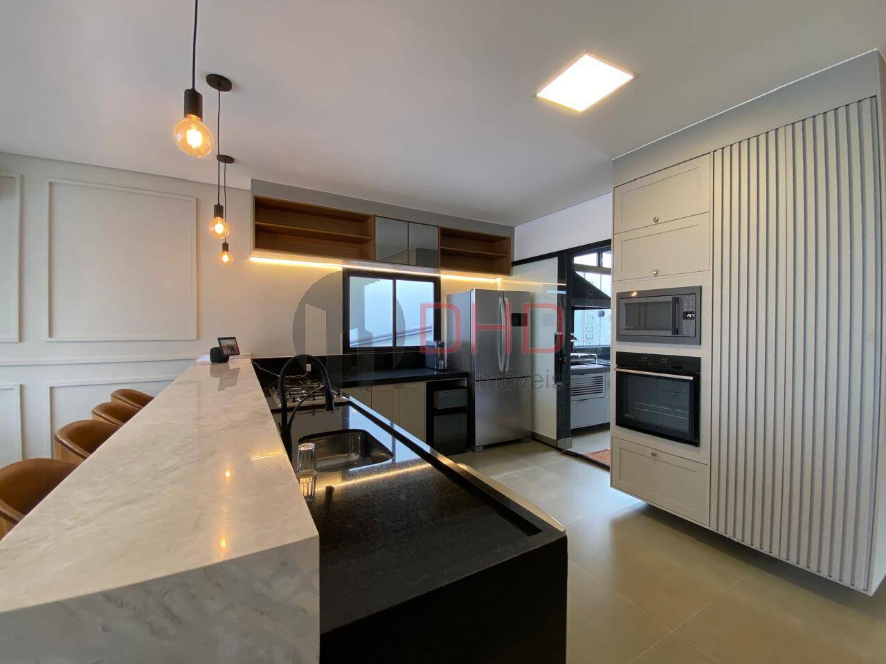 Casa de Condomínio à venda com 3 quartos, 237m² - Foto 13
