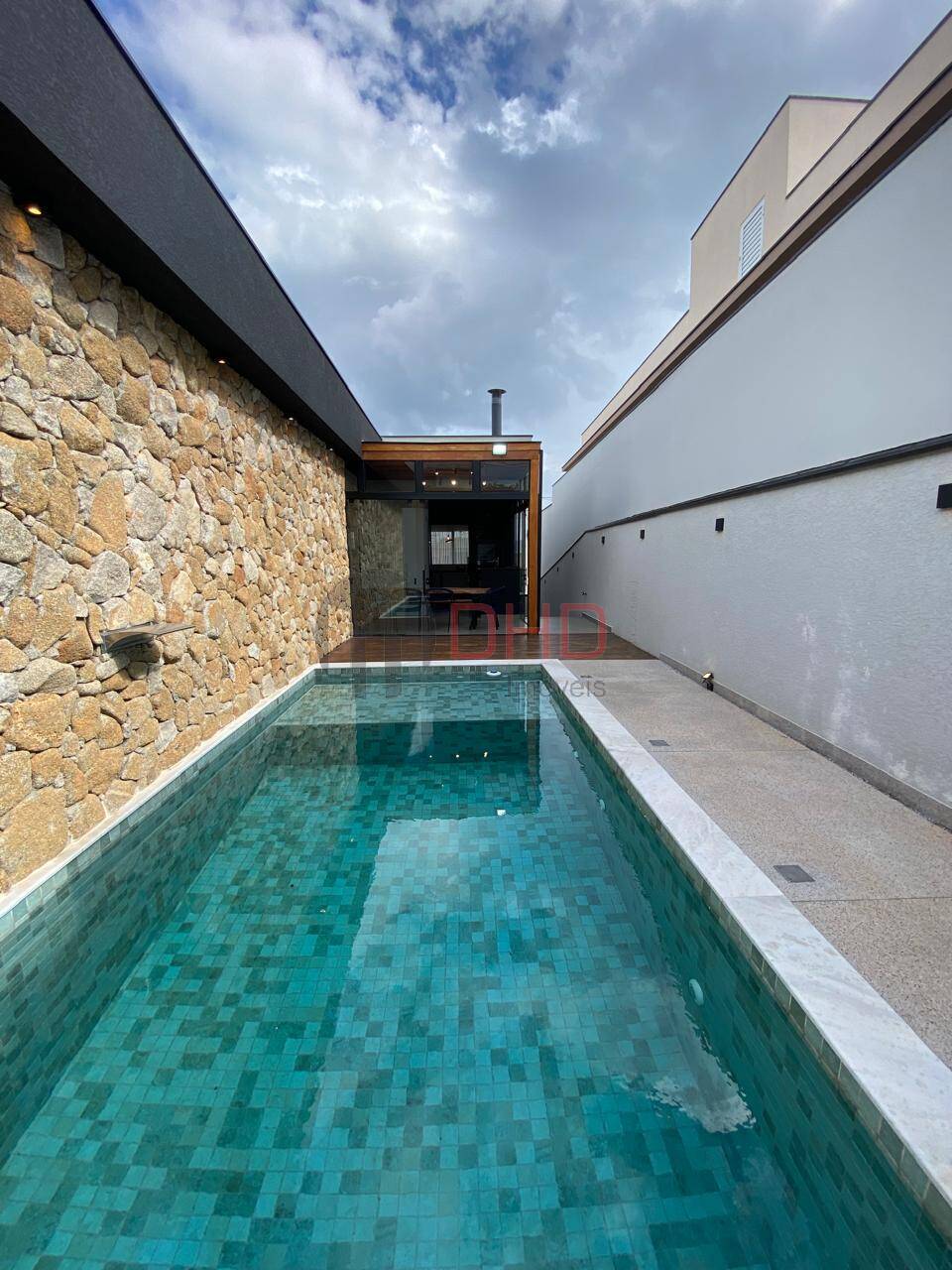 Casa de Condomínio à venda com 3 quartos, 237m² - Foto 25