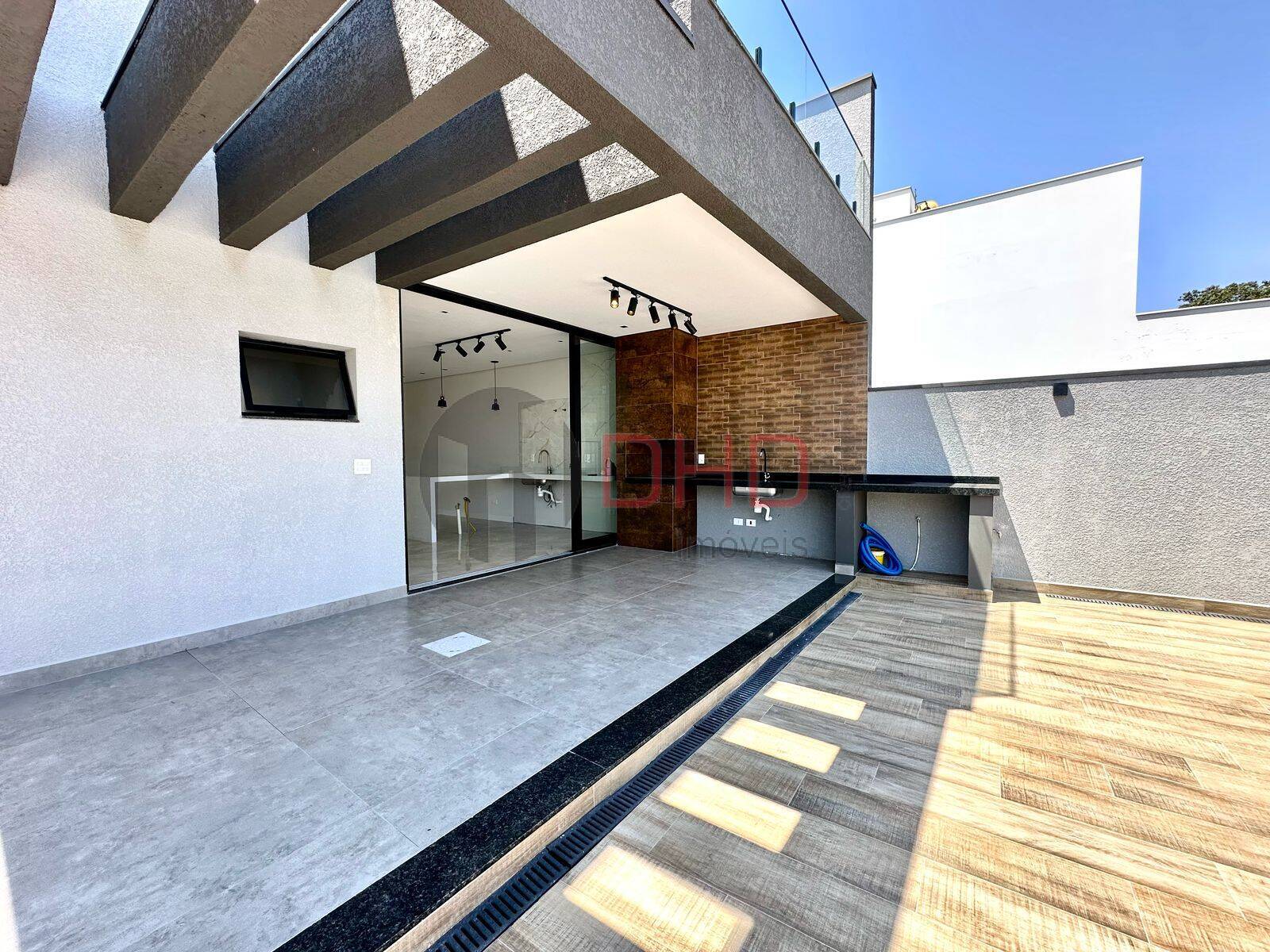 Casa de Condomínio à venda com 3 quartos, 180m² - Foto 18