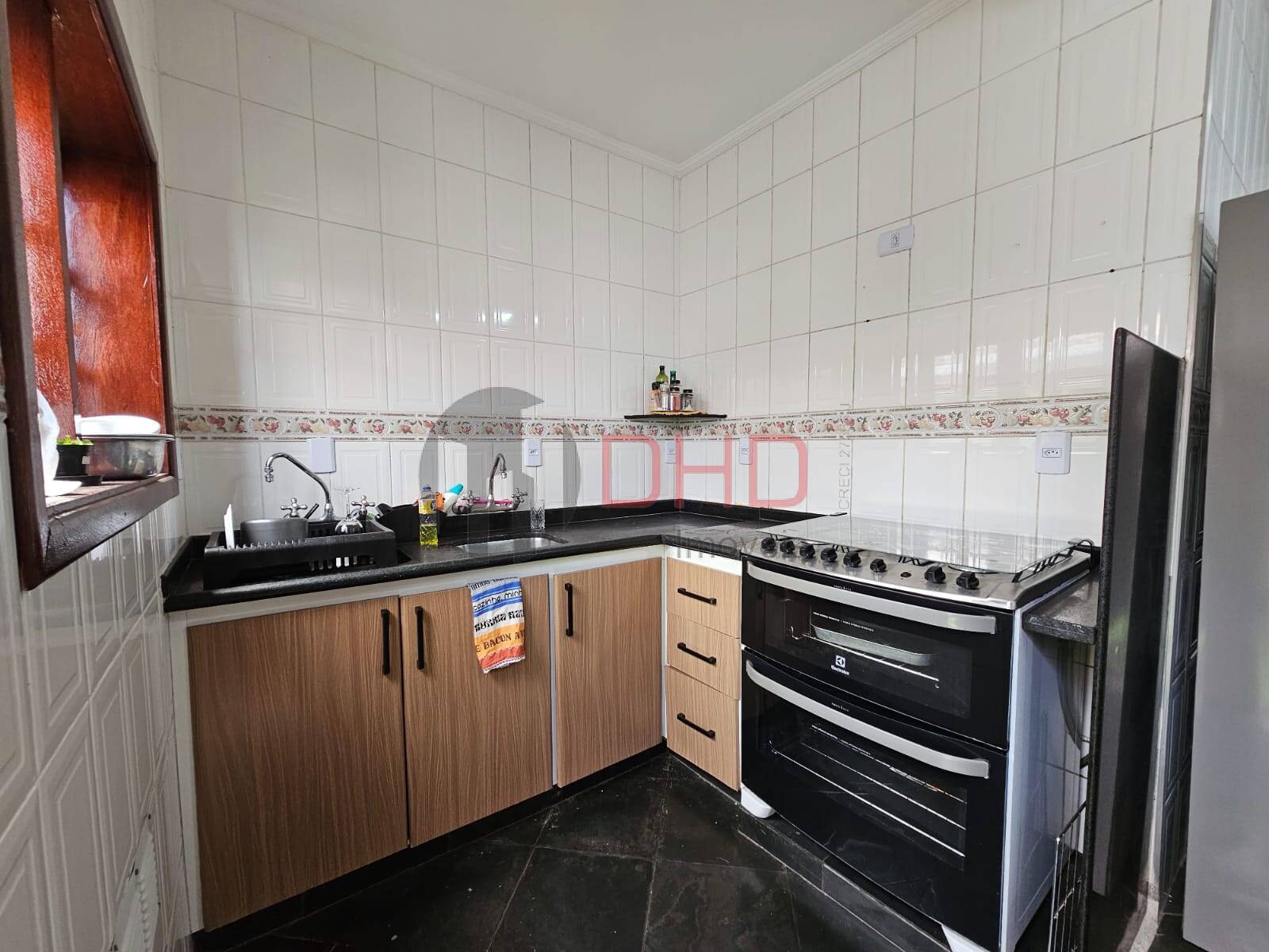 Casa à venda com 3 quartos, 255m² - Foto 11