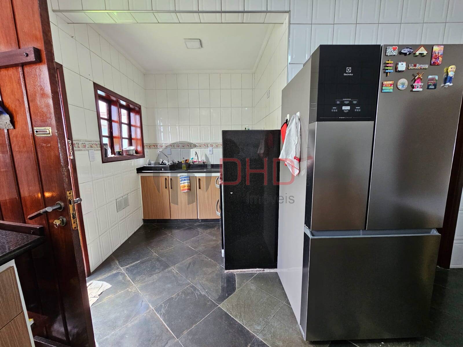 Casa à venda com 3 quartos, 255m² - Foto 12