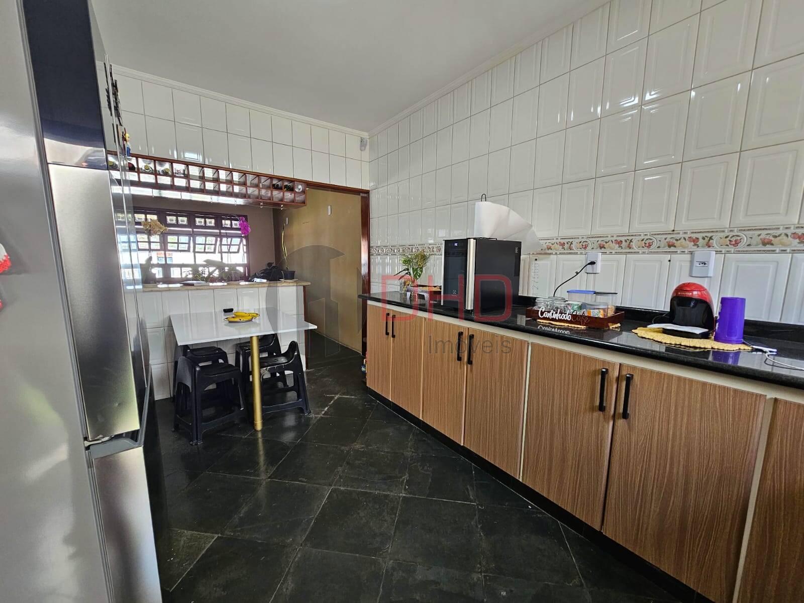 Casa à venda com 3 quartos, 255m² - Foto 8