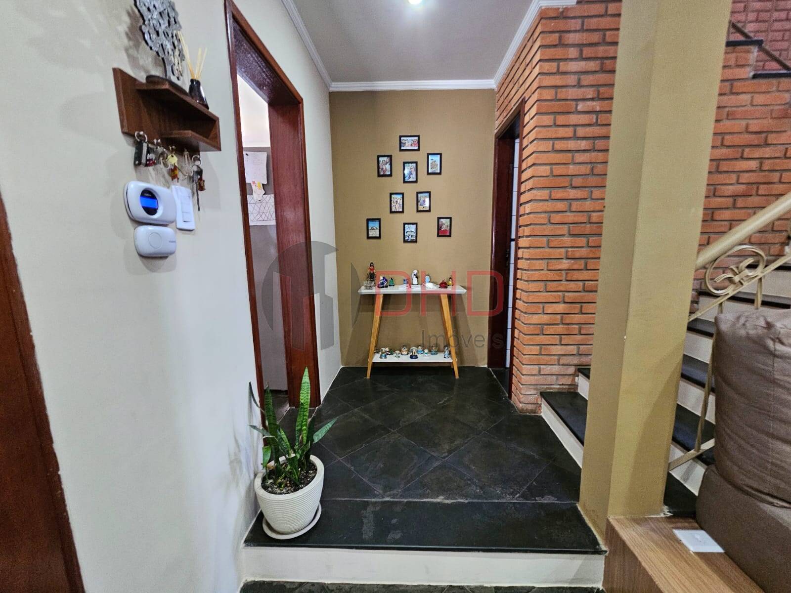 Casa à venda com 3 quartos, 255m² - Foto 18