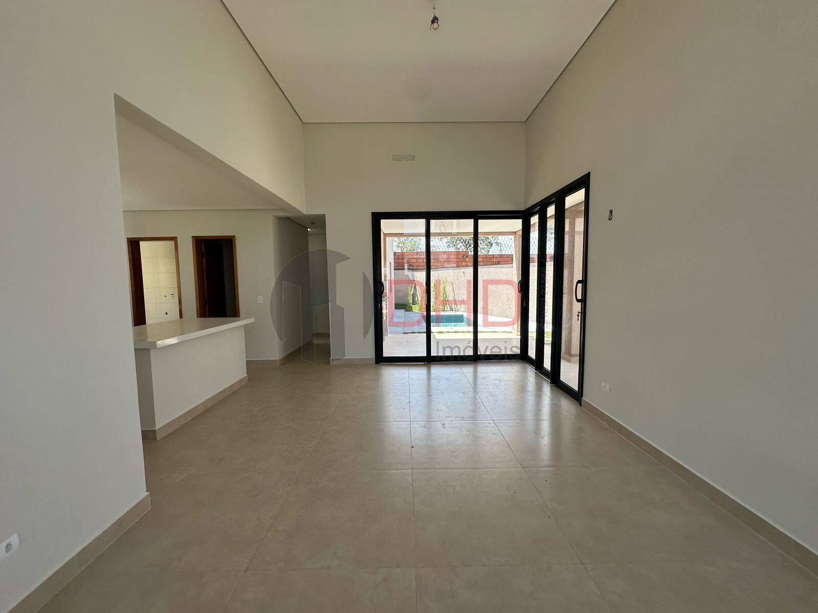 Casa de Condomínio à venda com 3 quartos, 163m² - Foto 3