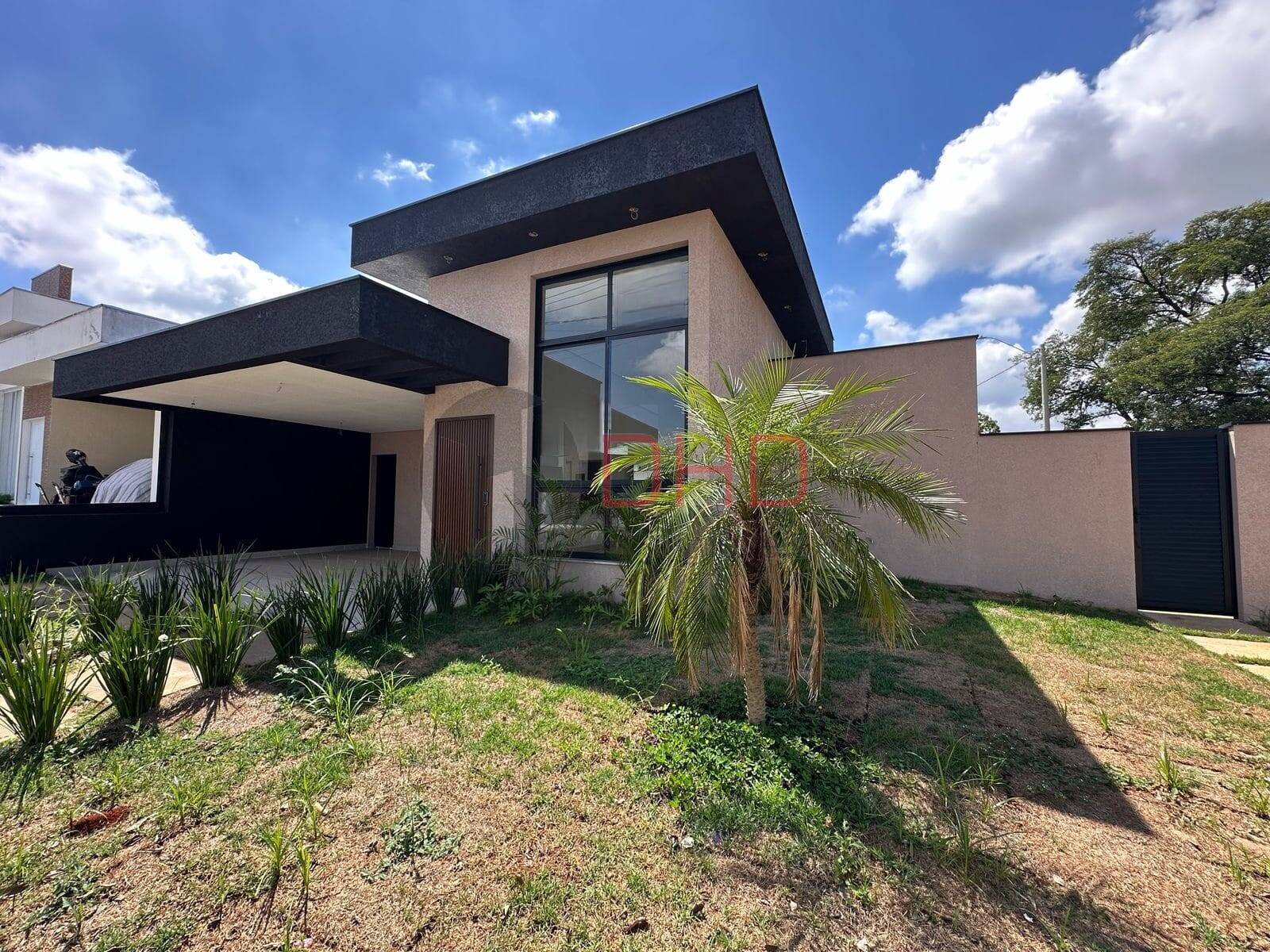 Casa de Condomínio à venda com 3 quartos, 163m² - Foto 2