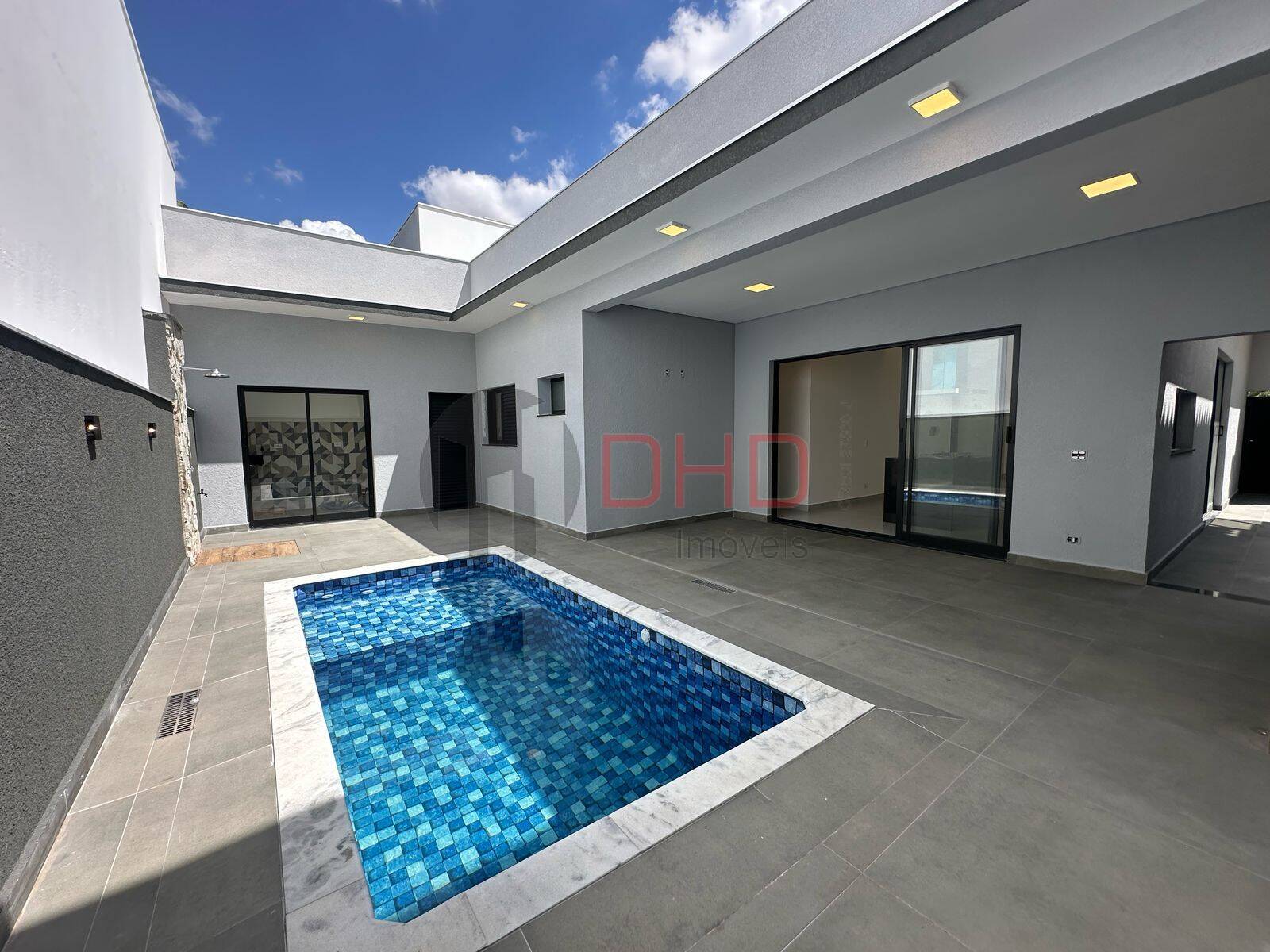 Casa de Condomínio à venda com 3 quartos, 197m² - Foto 24