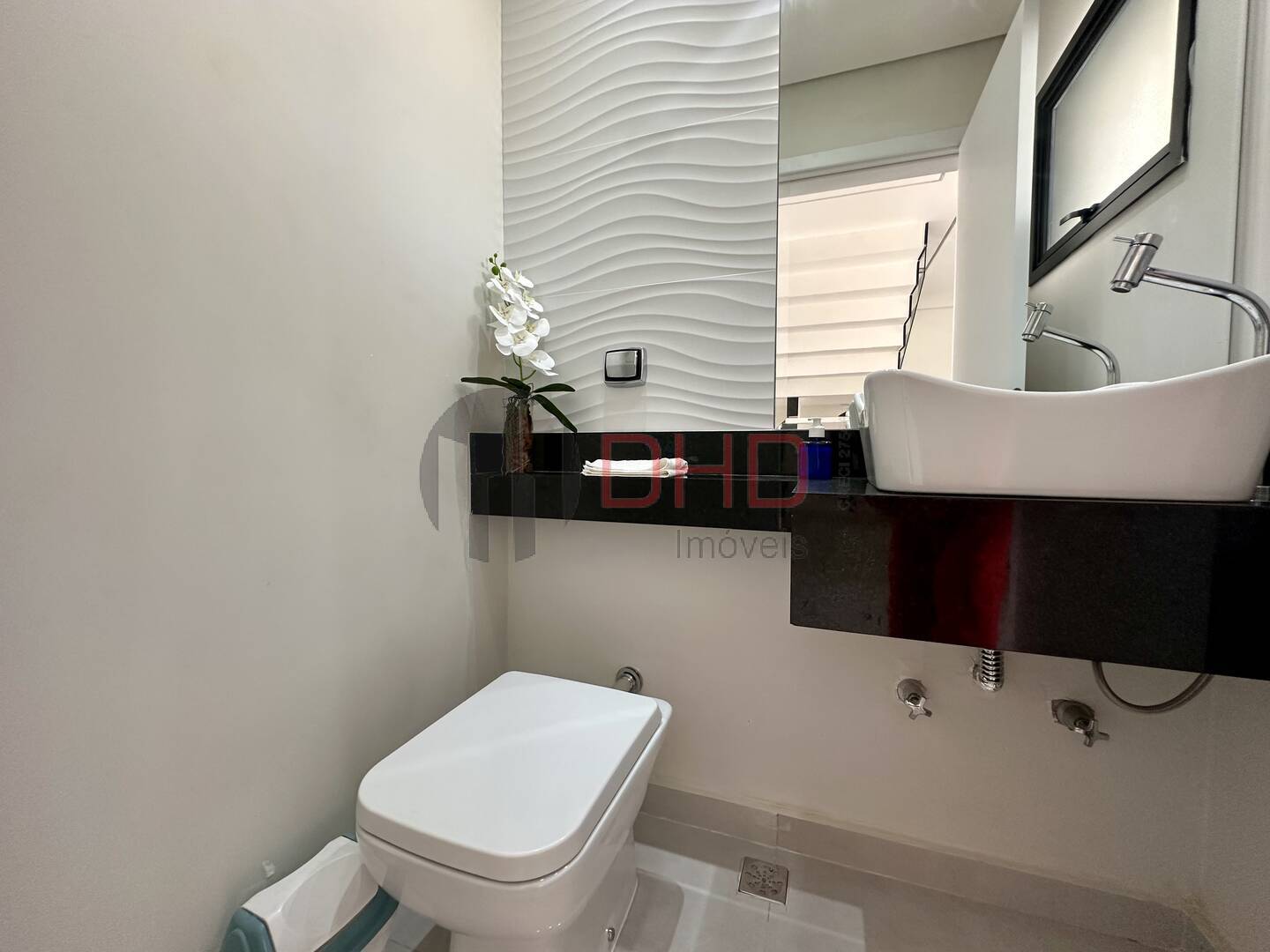 Casa de Condomínio à venda com 4 quartos, 233m² - Foto 6