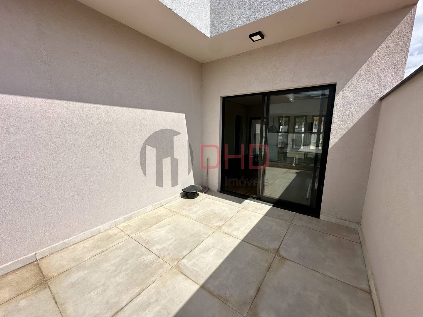 Casa de Condomínio à venda com 4 quartos, 233m² - Foto 22