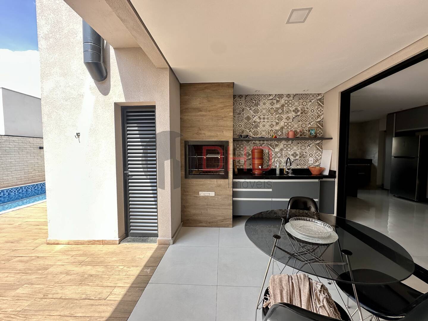 Casa de Condomínio à venda com 4 quartos, 233m² - Foto 32