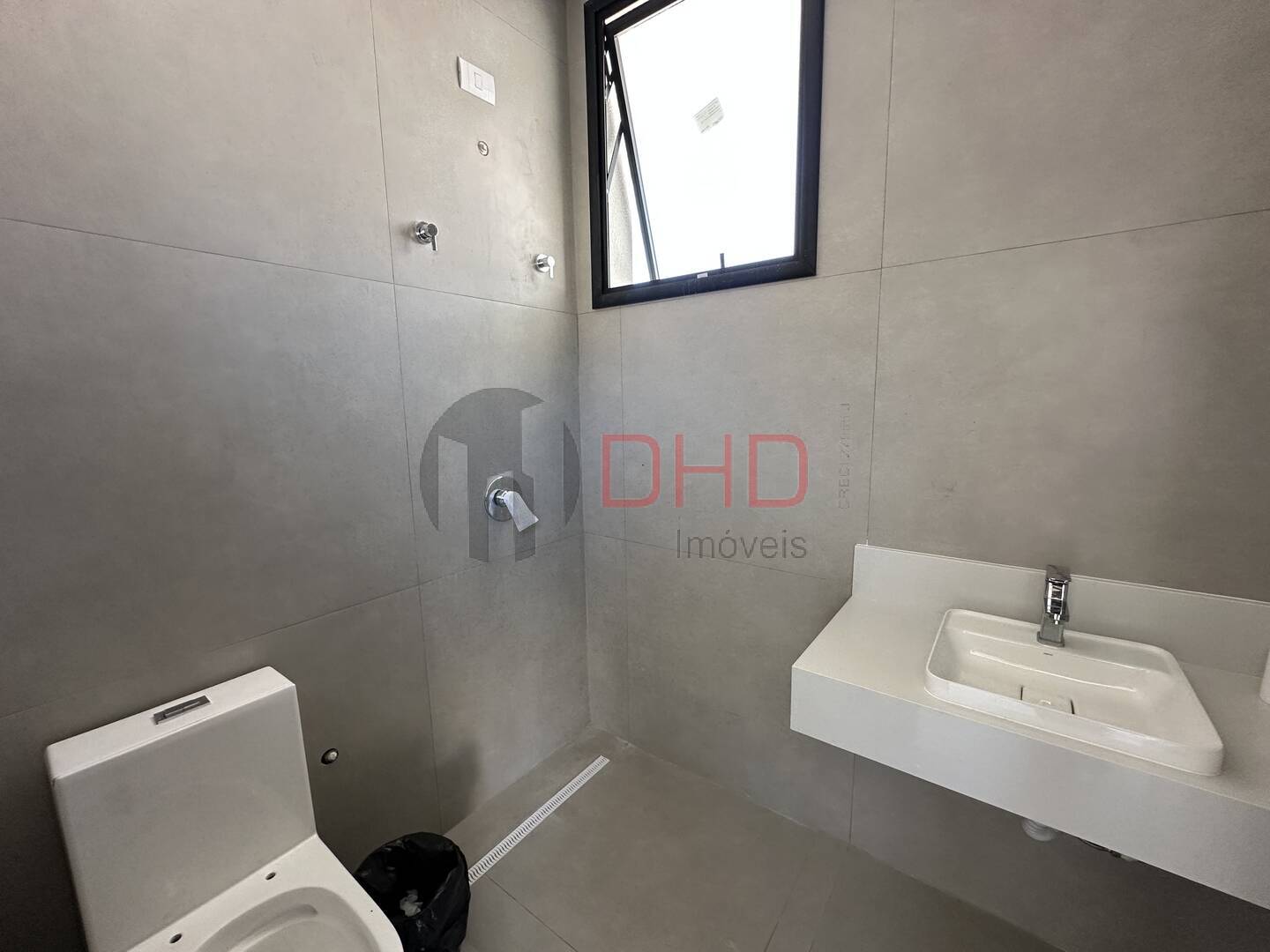 Casa de Condomínio à venda com 3 quartos, 285m² - Foto 25