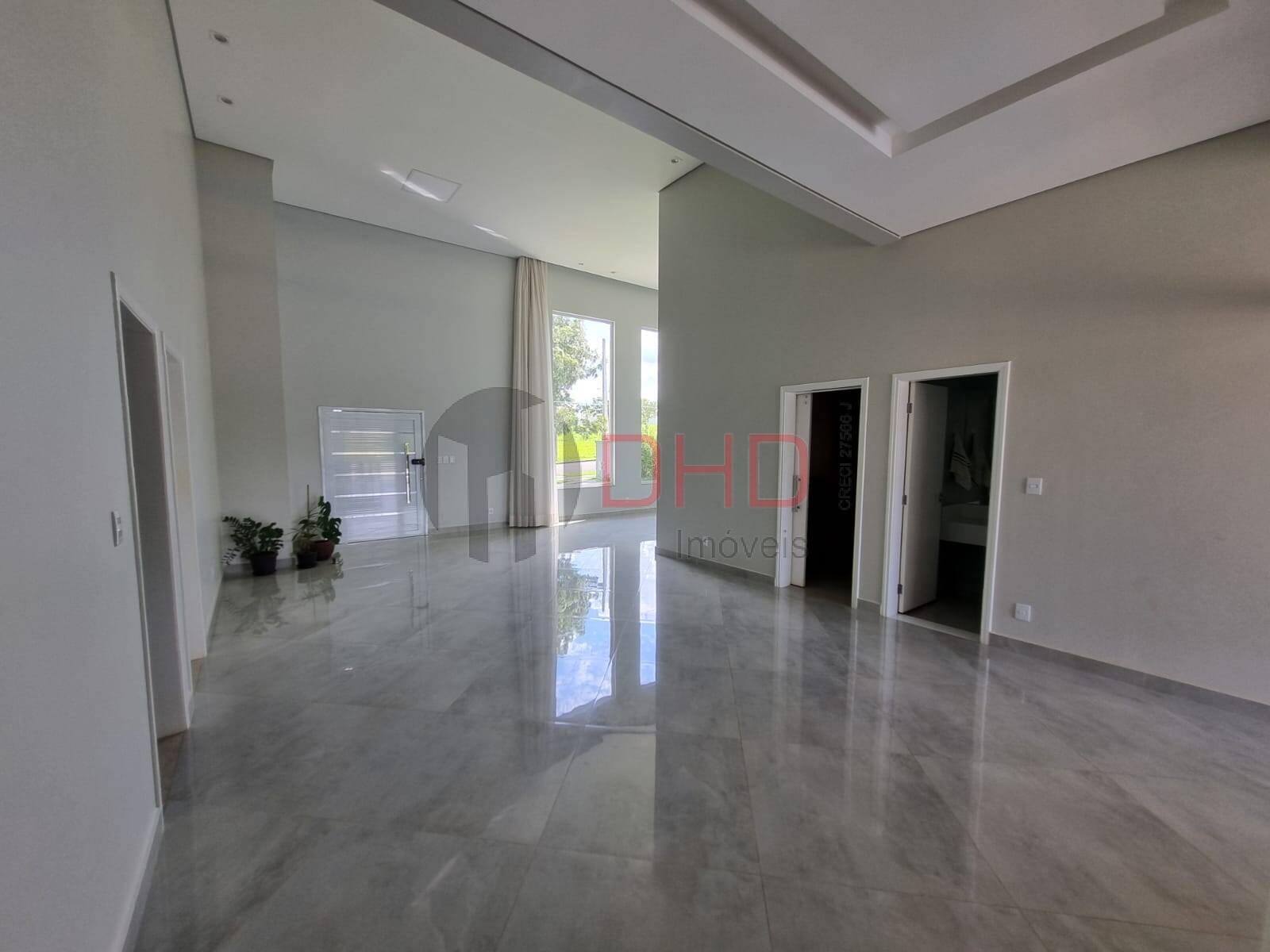 Casa de Condomínio à venda com 3 quartos, 282m² - Foto 3