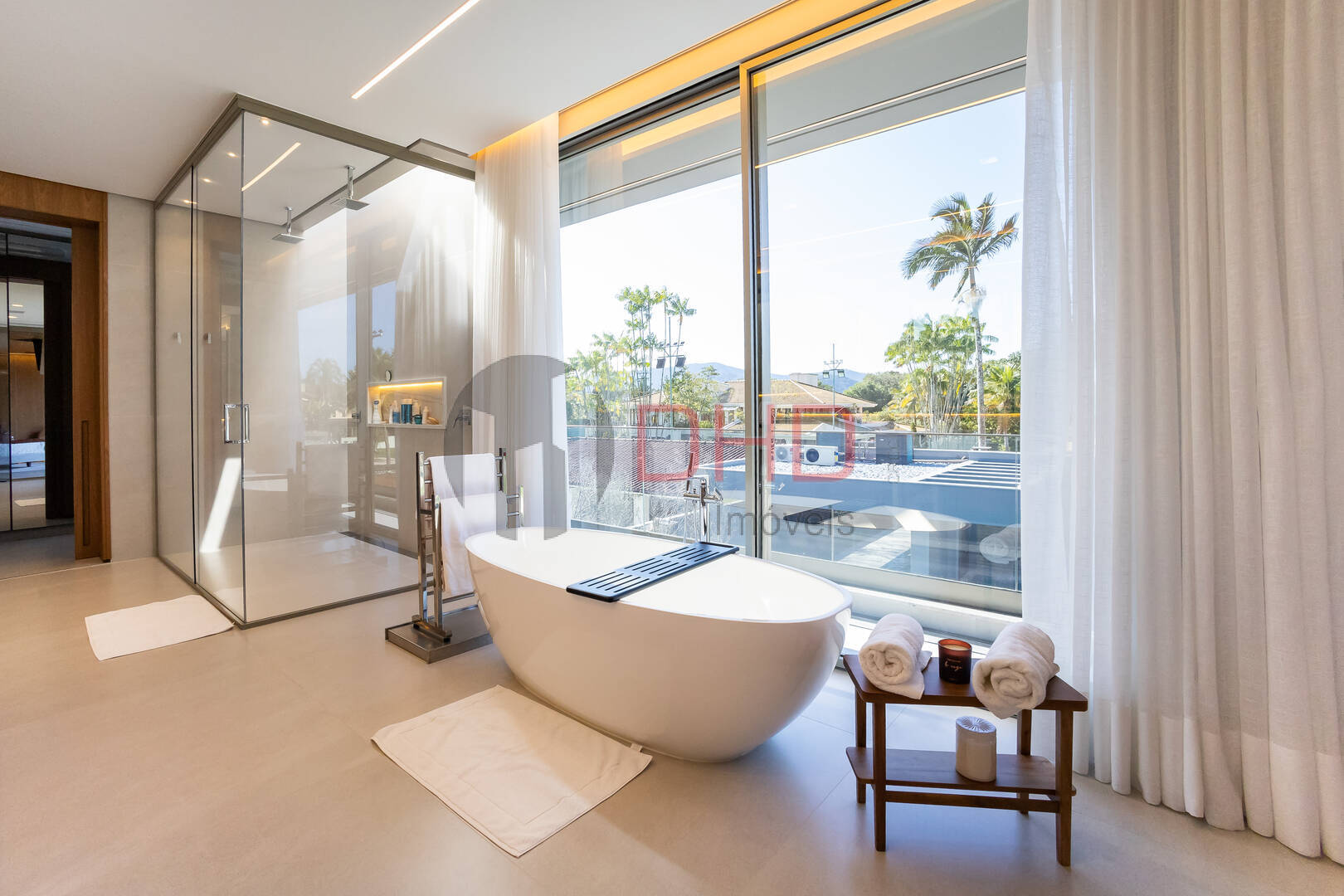 Casa de Condomínio à venda com 6 quartos, 840m² - Foto 34