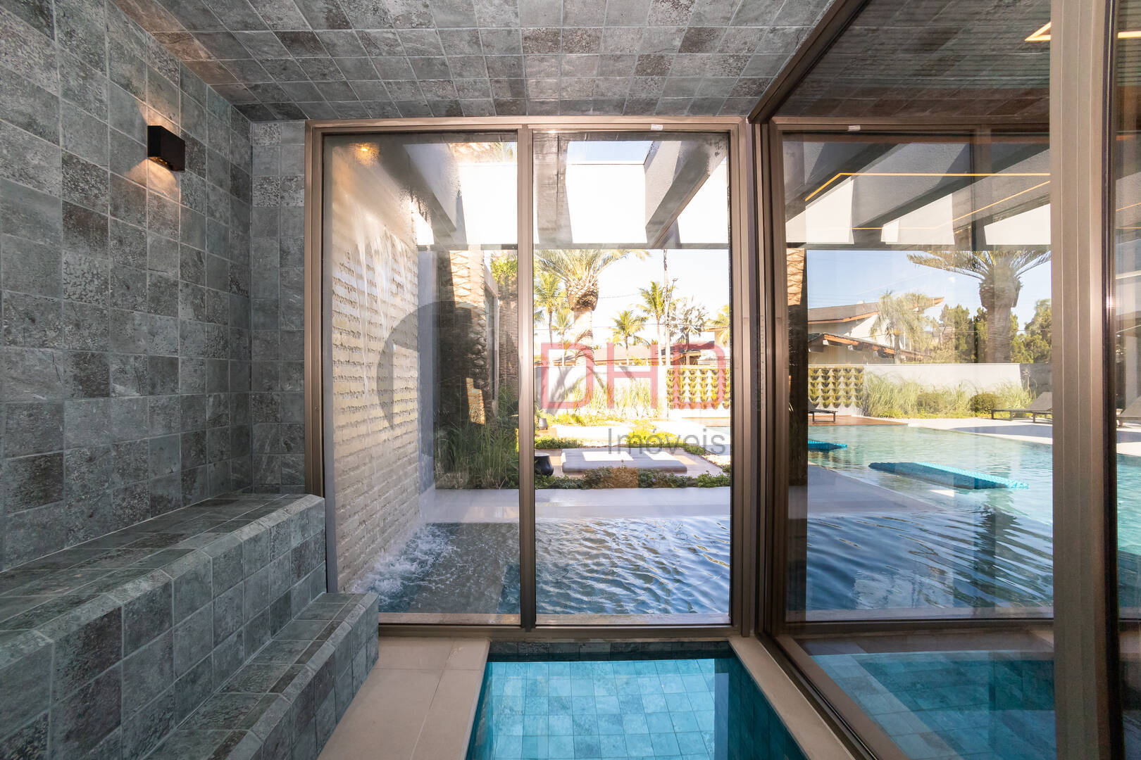 Casa de Condomínio à venda com 6 quartos, 840m² - Foto 48