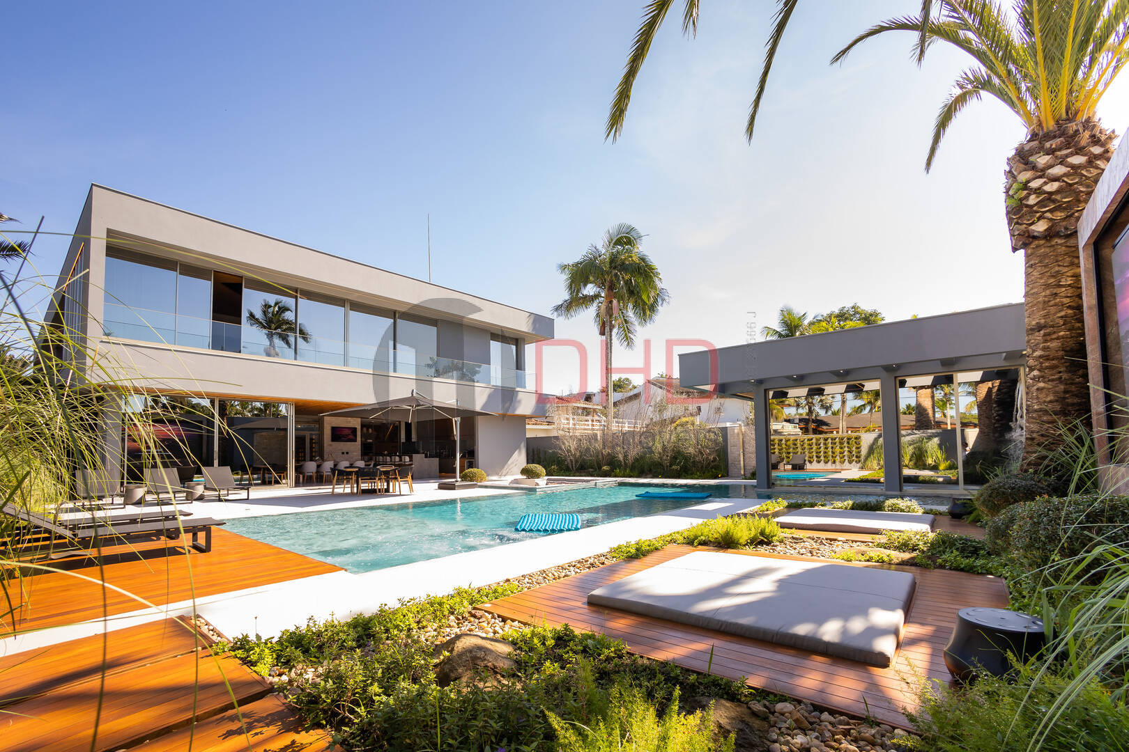 Casa de Condomínio à venda com 6 quartos, 840m² - Foto 44