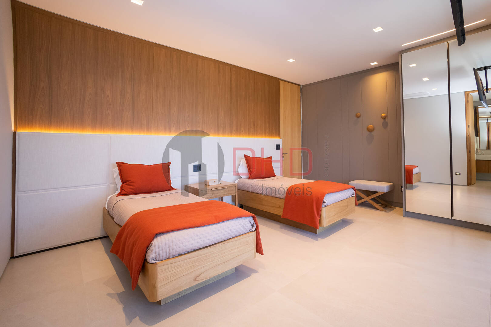 Casa de Condomínio à venda com 6 quartos, 840m² - Foto 36