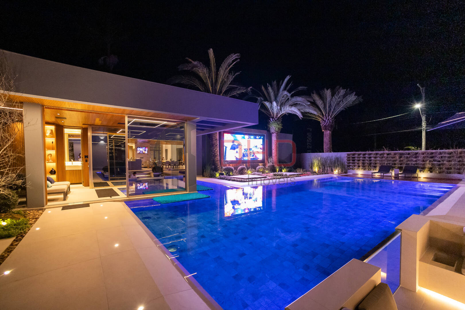 Casa de Condomínio à venda com 6 quartos, 840m² - Foto 56