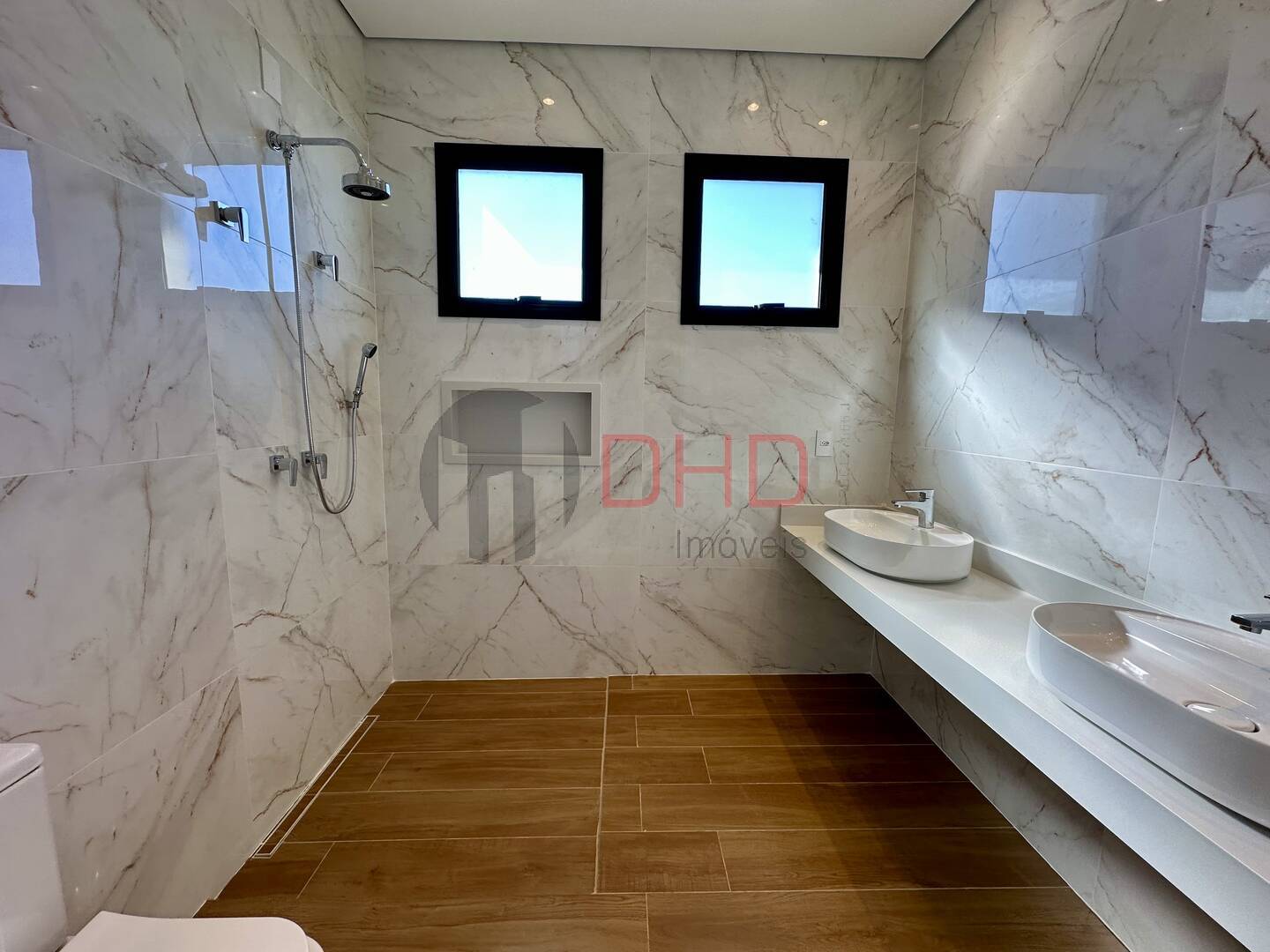 Casa de Condomínio à venda com 3 quartos, 220m² - Foto 17