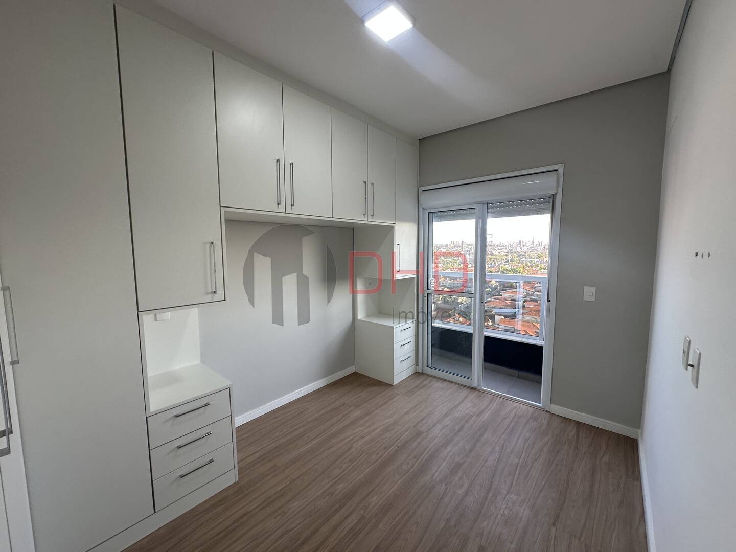 Apartamento à venda com 2 quartos, 62m² - Foto 9