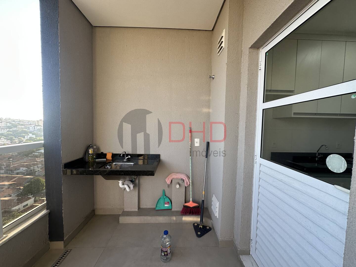 Apartamento à venda com 2 quartos, 62m² - Foto 11