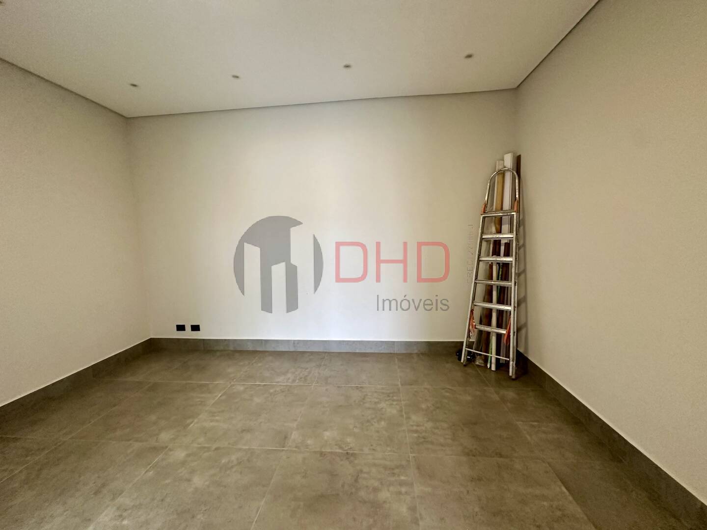 Casa de Condomínio à venda com 3 quartos, 360m² - Foto 19
