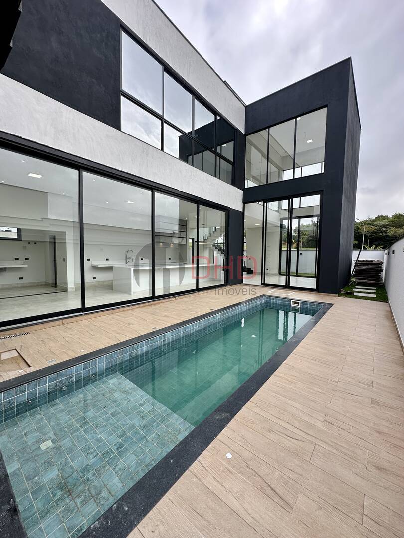 Casa de Condomínio à venda com 3 quartos, 360m² - Foto 22