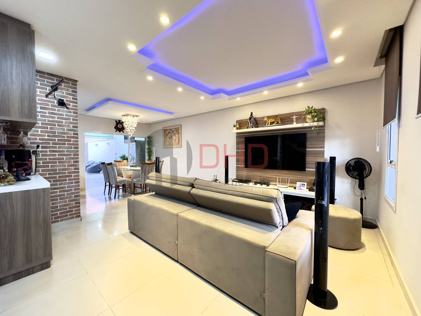Casa de Condomínio à venda com 3 quartos, 146m² - Foto 2
