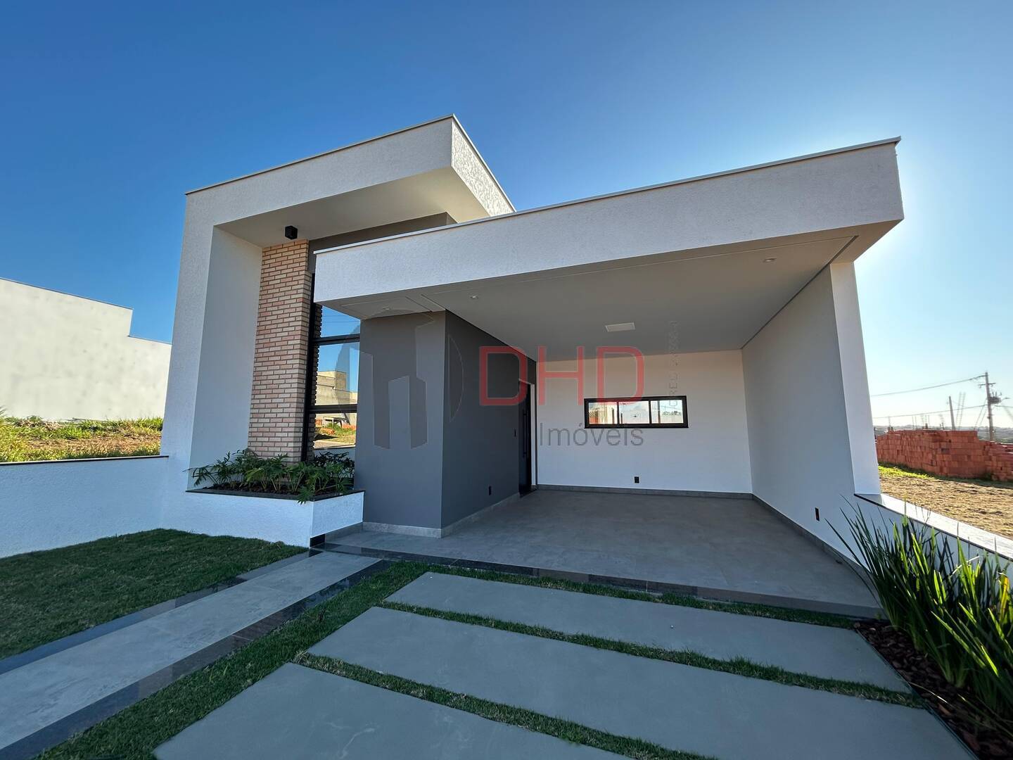 Casa de Condomínio à venda com 3 quartos, 140m² - Foto 2