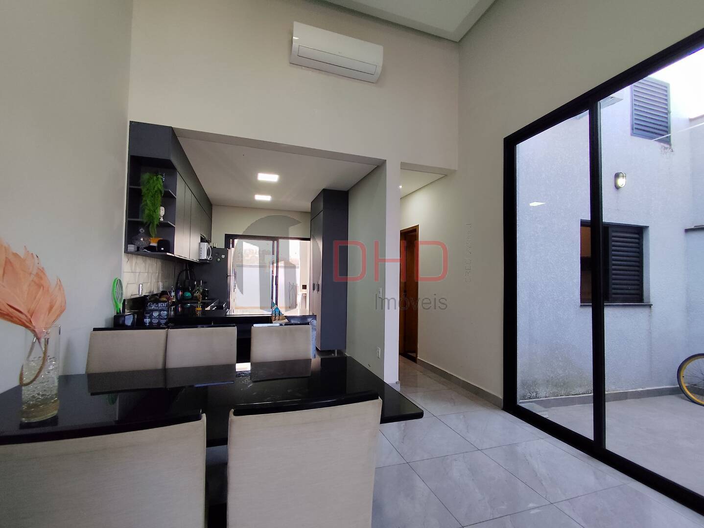 Casa de Condomínio à venda com 3 quartos, 105m² - Foto 4