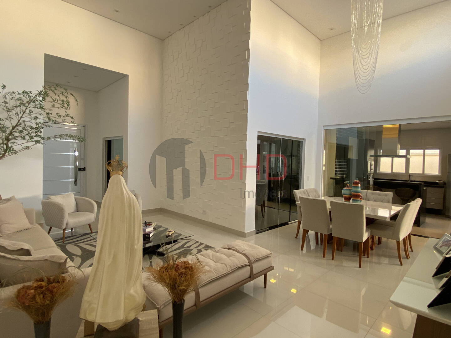 Casa de Condomínio à venda com 3 quartos, 268m² - Foto 4