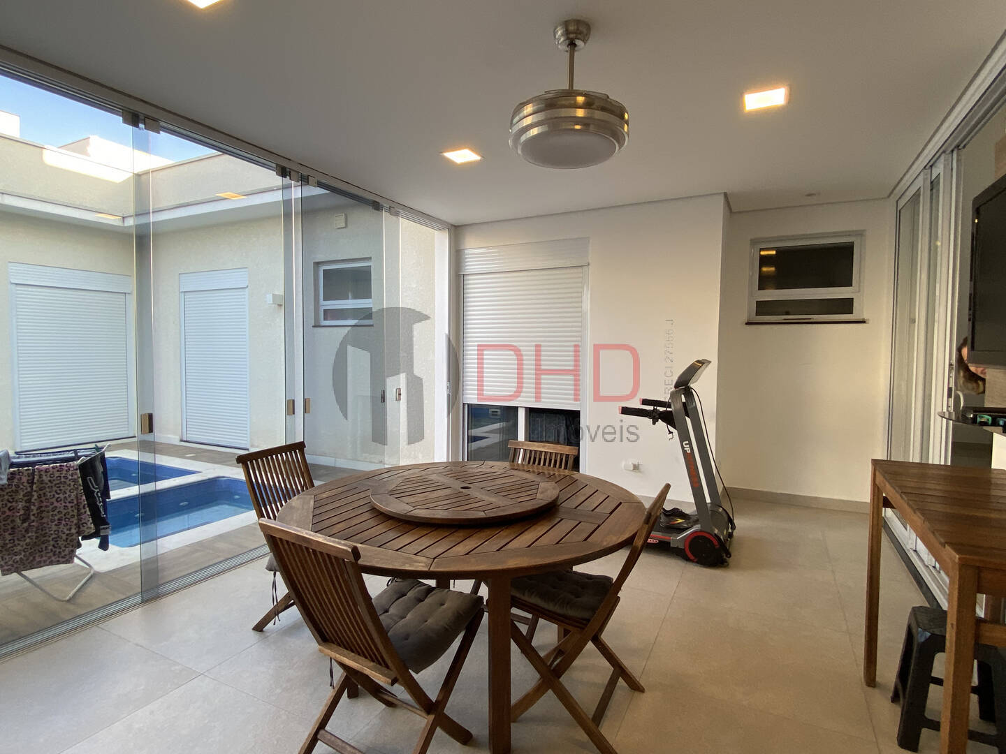 Casa de Condomínio à venda com 3 quartos, 268m² - Foto 31