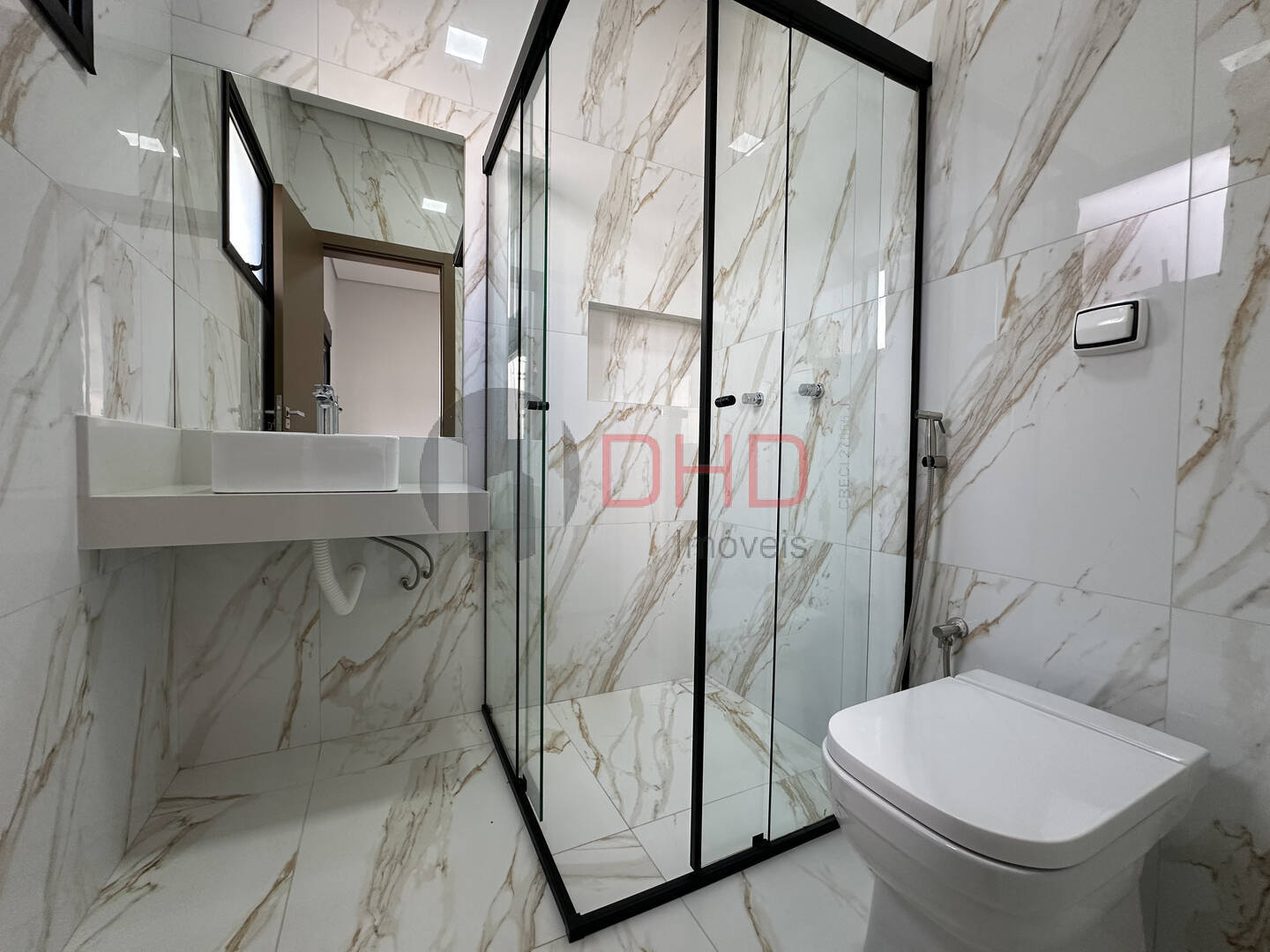 Casa à venda com 3 quartos, 173m² - Foto 10