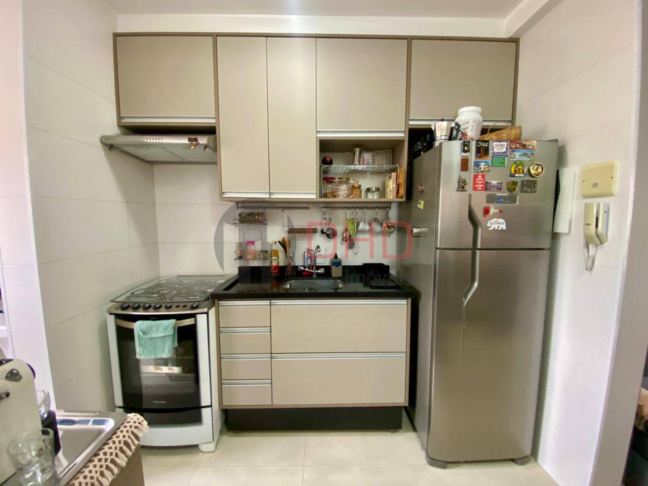 Apartamento à venda com 2 quartos, 60m² - Foto 7
