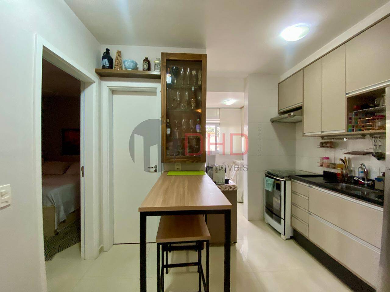Apartamento à venda com 2 quartos, 60m² - Foto 6