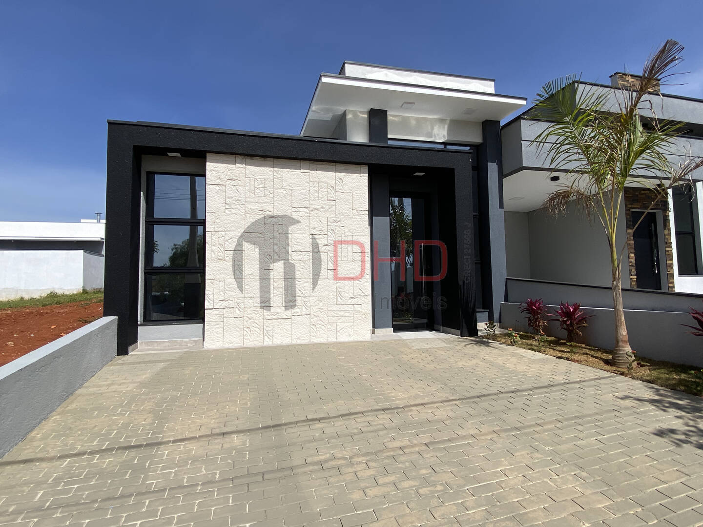 Casa de Condomínio à venda com 3 quartos, 108m² - Foto 4