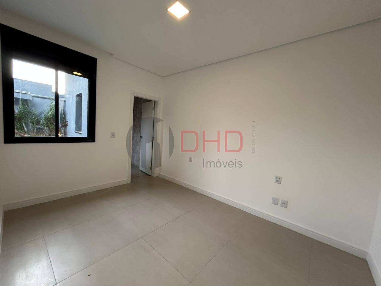 Casa de Condomínio à venda com 3 quartos, 118m² - Foto 8