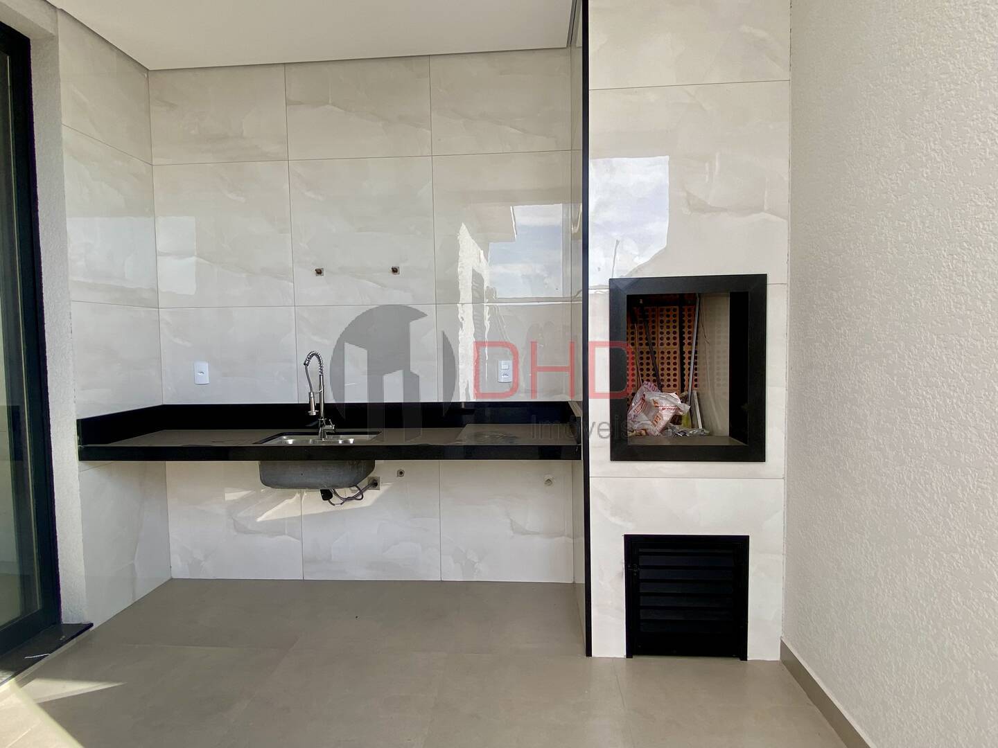 Casa de Condomínio à venda com 3 quartos, 105m² - Foto 12