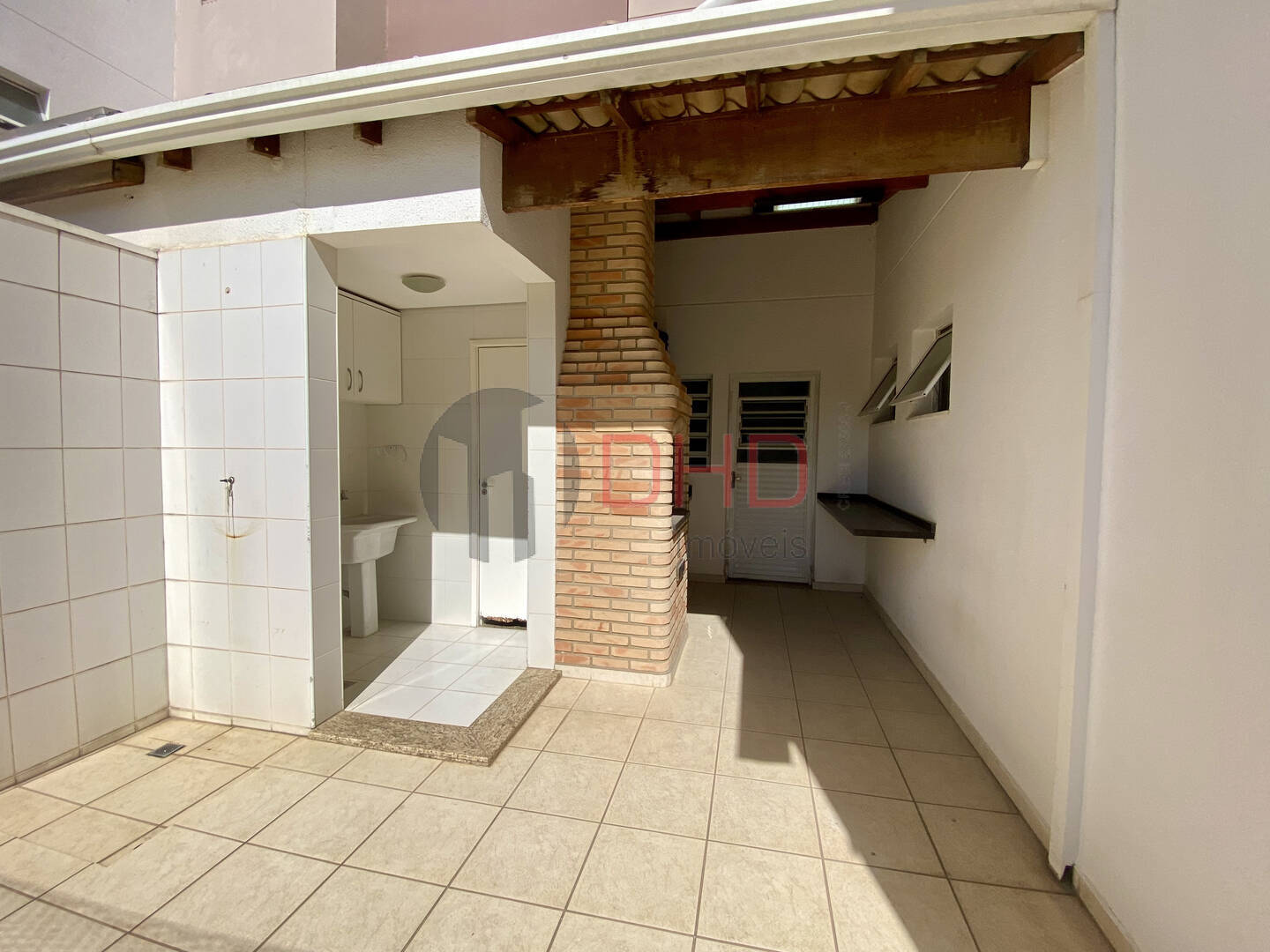 Apartamento à venda com 3 quartos, 85m² - Foto 18