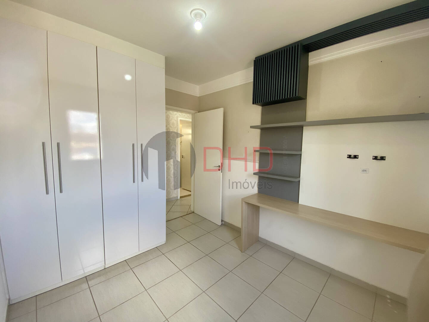 Apartamento à venda com 3 quartos, 85m² - Foto 9