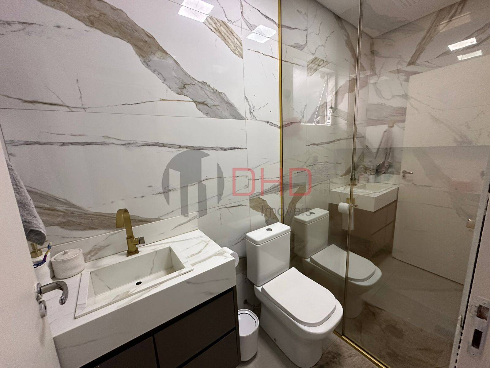 Casa à venda com 2 quartos, 67m² - Foto 6