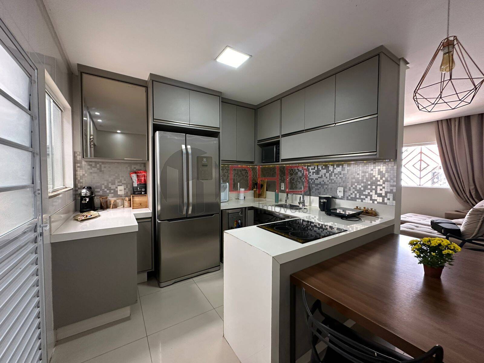 Casa à venda com 2 quartos, 67m² - Foto 5