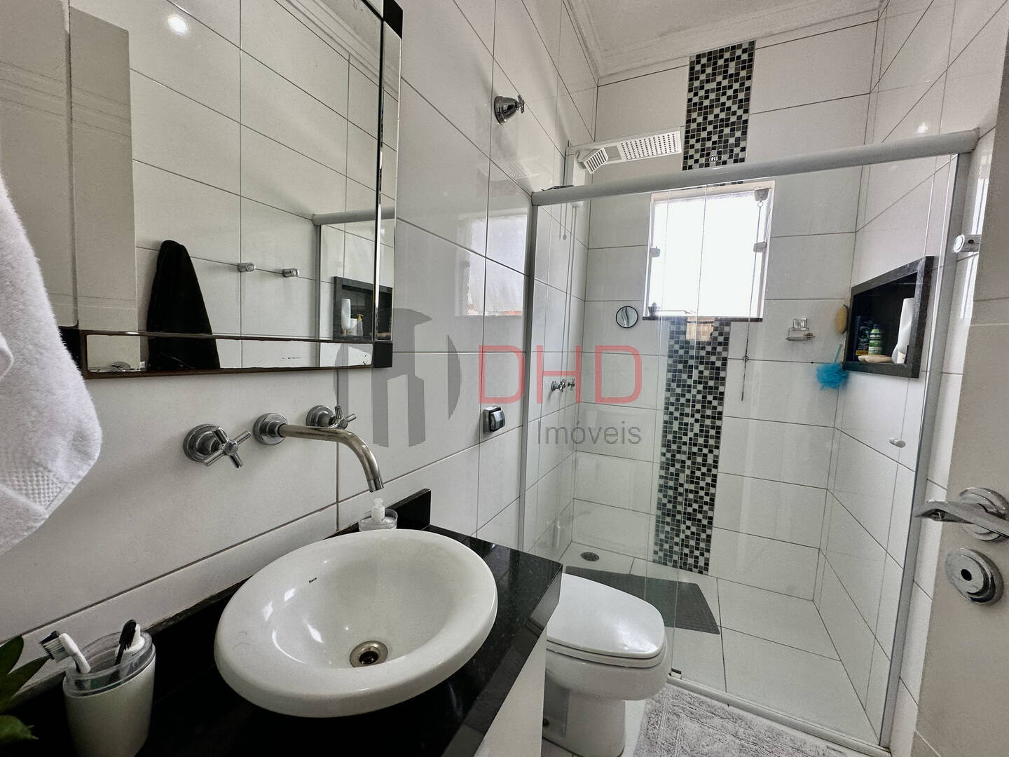Casa de Condomínio à venda com 4 quartos, 245m² - Foto 23