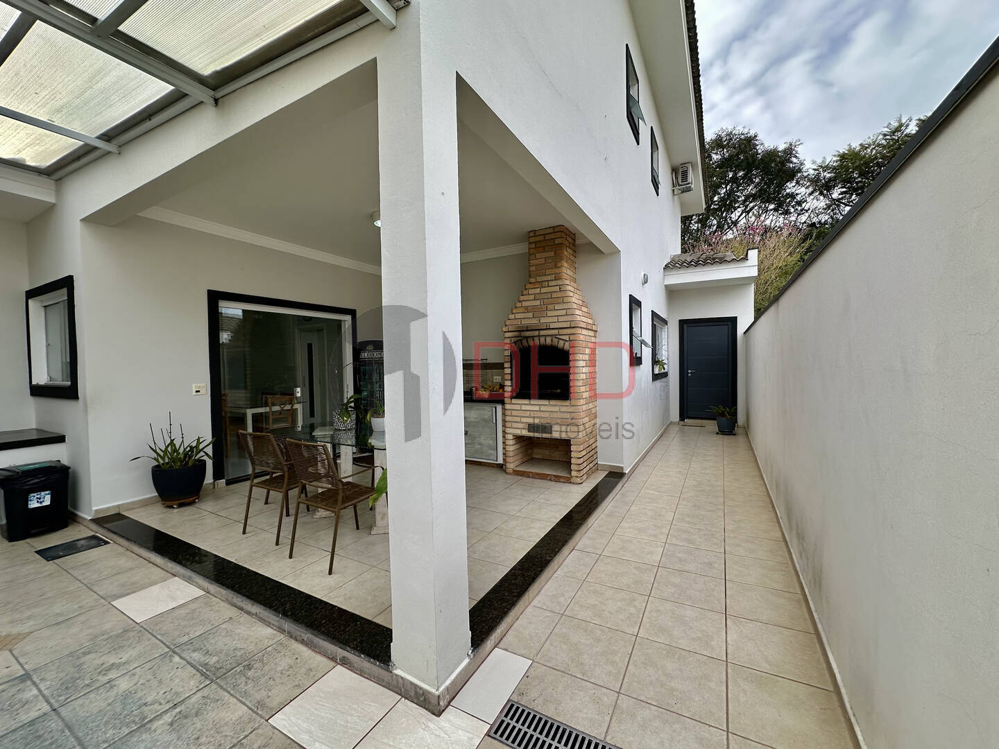 Casa de Condomínio à venda com 4 quartos, 245m² - Foto 30