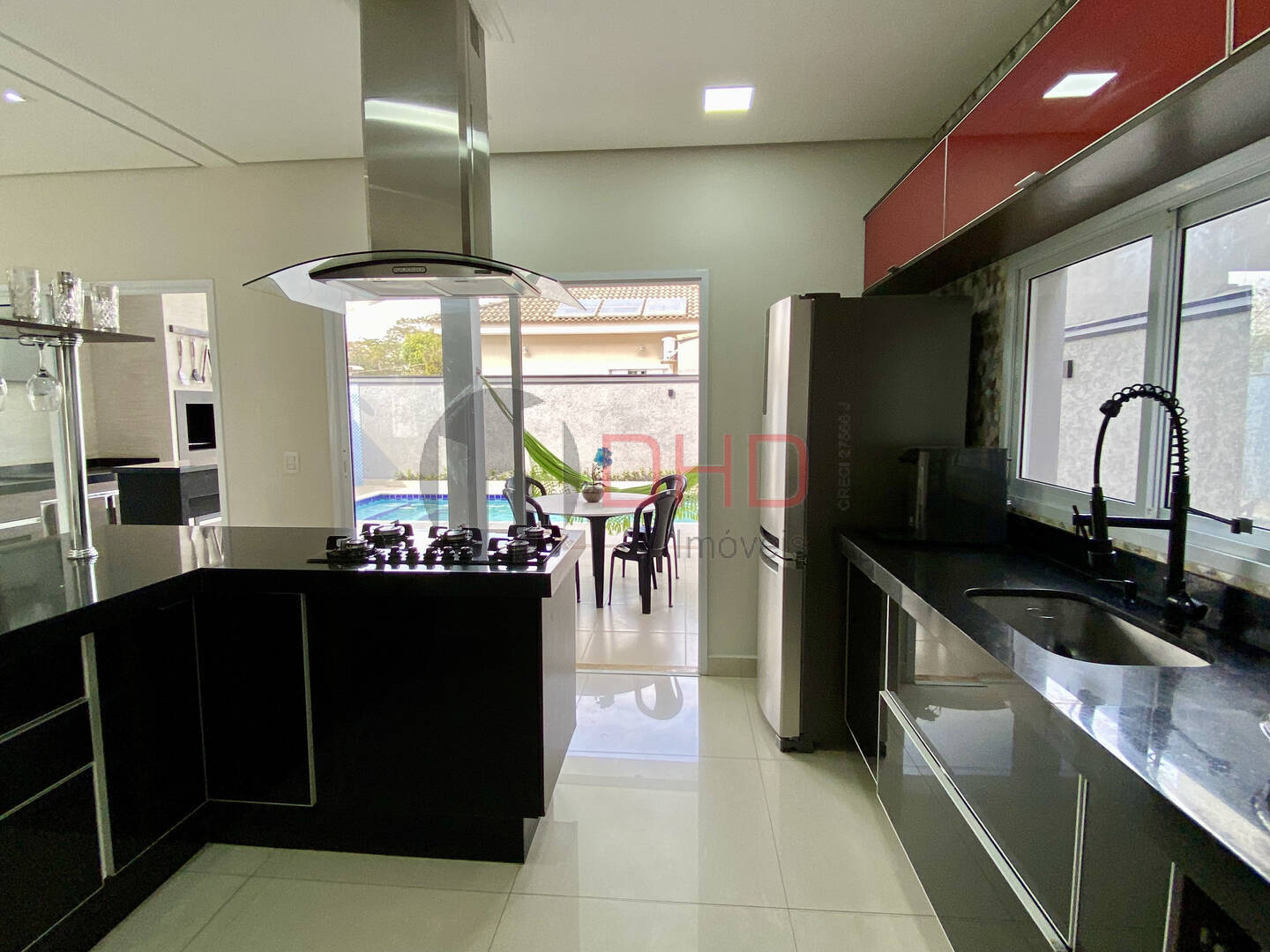 Casa de Condomínio à venda com 3 quartos, 280m² - Foto 15